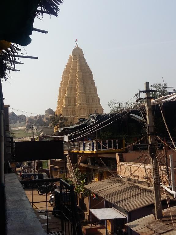 Riverside Homestay Hampi Bagian luar foto